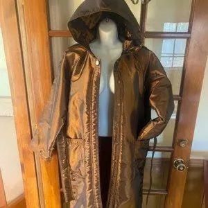 Copper Metallic Newport News Vintage 90’s Trench coat